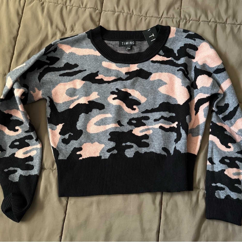 Timing Camouflage Sweater